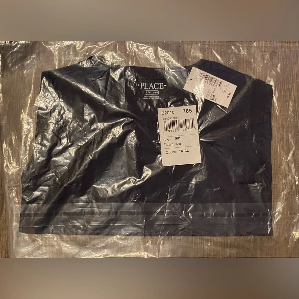 The Children’s Place - NEW -  Girls Tee Shirt - Tidal. Small (5/6)